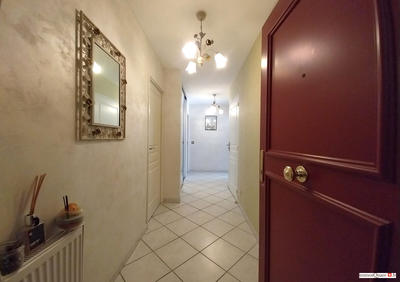 Appartement - 82 m² - 4 pièces