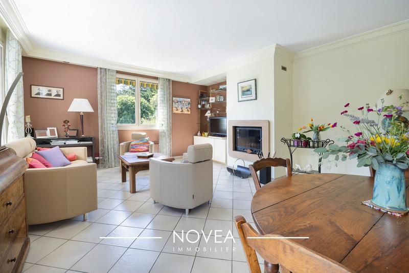 Maison - 147 m² - 7 pièces