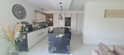 Villa - 136 m² - 5 pièces