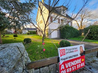 Maison - 141 m² - 6 pièces