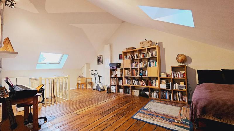 Maison - 163 m² - 5 pièces