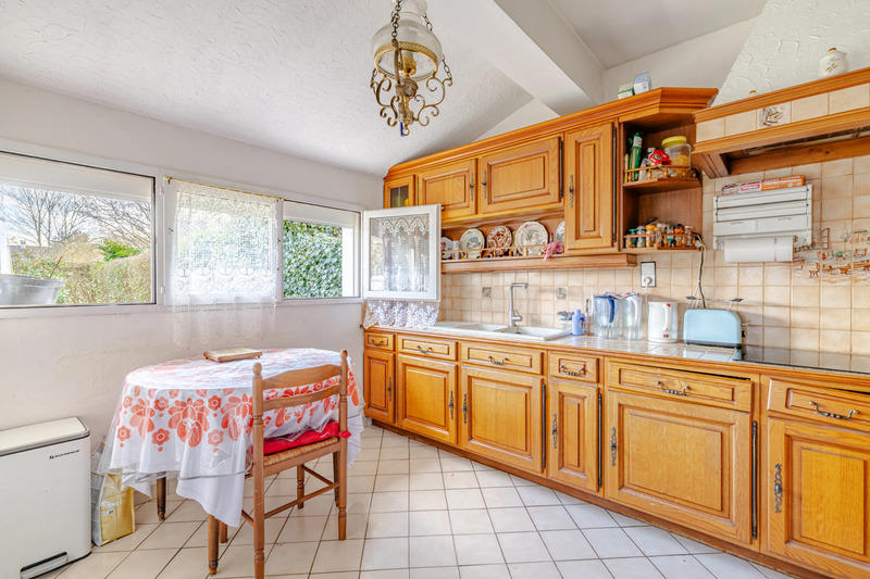 Maison - 95 m² - 5 pièces