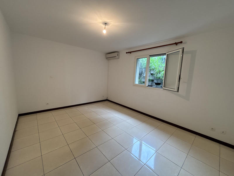 Maison - 94 m² - 3 pièces