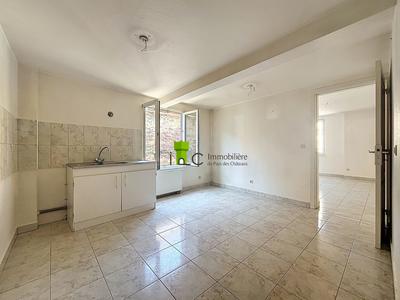 Appartement - 92 m² - 4 pièces