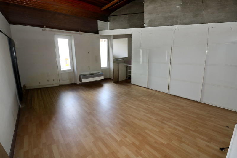 Maison de village - 170 m² - 6 pièces