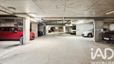Parking - 12 m²