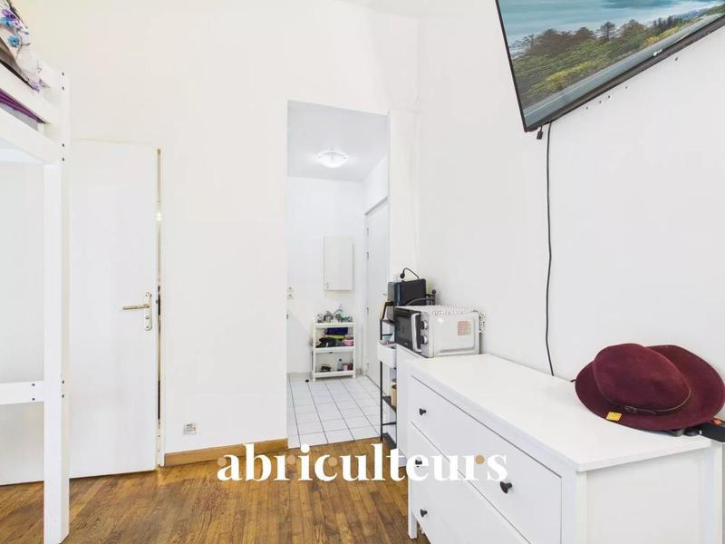 Studio - 17 m² - 1 pièce