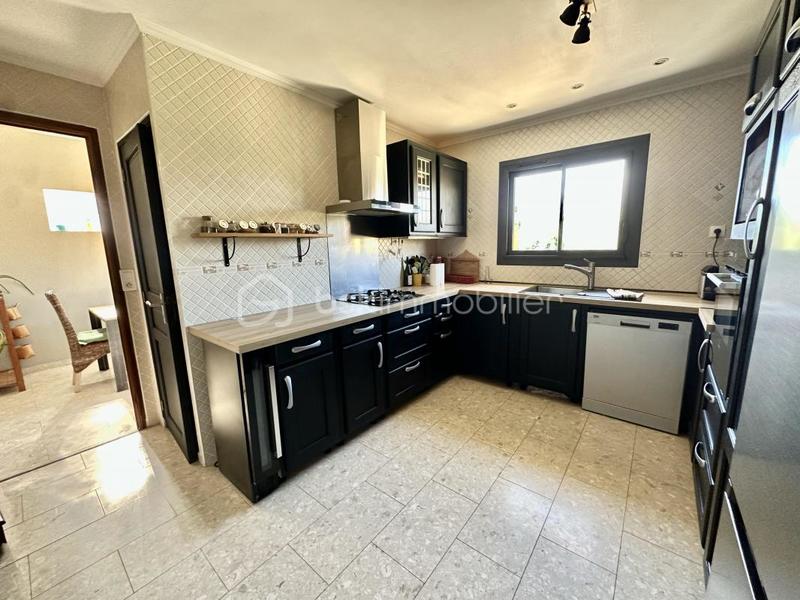 Maison - 153 m² - 7 pièces