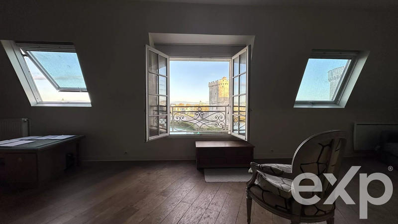 Appartement - 125 m² - 4 pièces