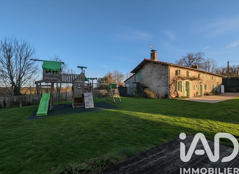 Maison - 160 m² - 7 pièces