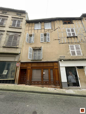 Maison ancienne - 101 m² - 7 pièces