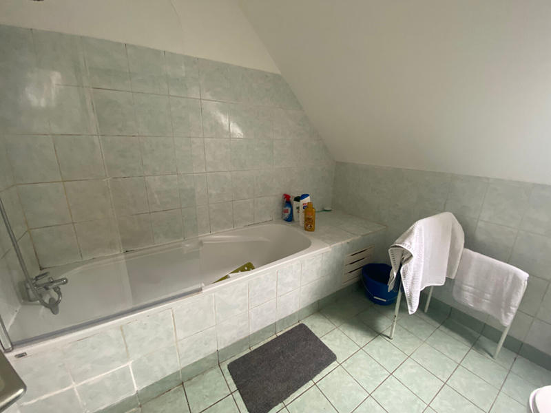 Maison - 101 m² - 6 pièces