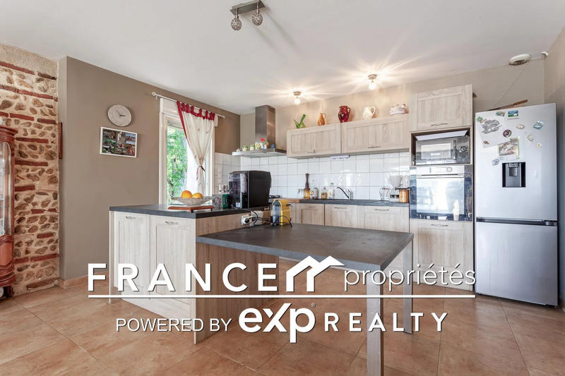 Maison - 192 m² - 4 pièces