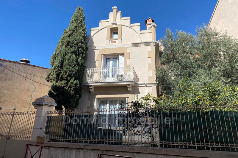 Propriété - 270 m²