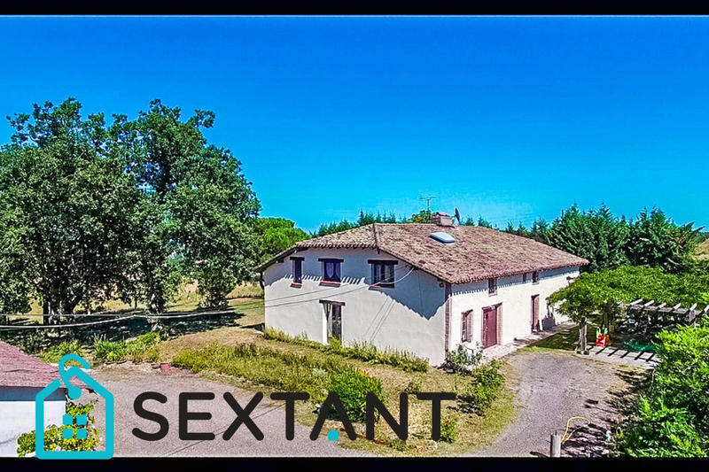 Maison - 600 m² - 10 pièces