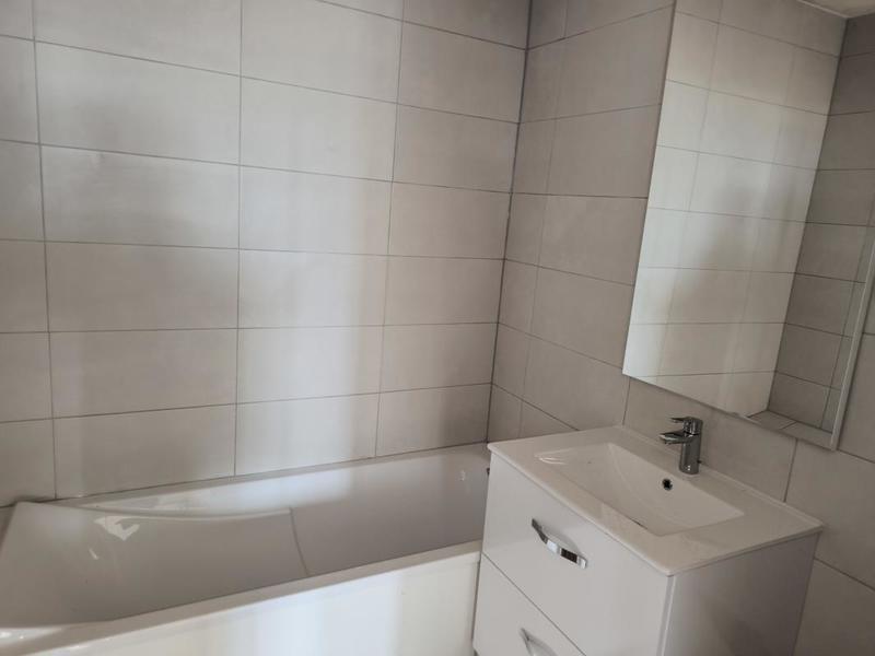 Appartement ancien - 80 m² - 3 pièces