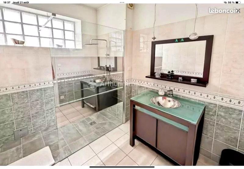 Maison - 189 m² - 7 pièces