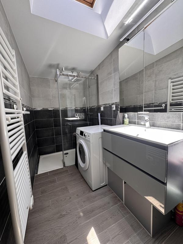 Villa - 225 m² - 8 pièces