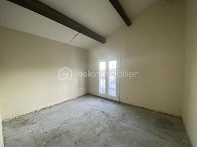 Appartement - 99 m² - 3 pièces