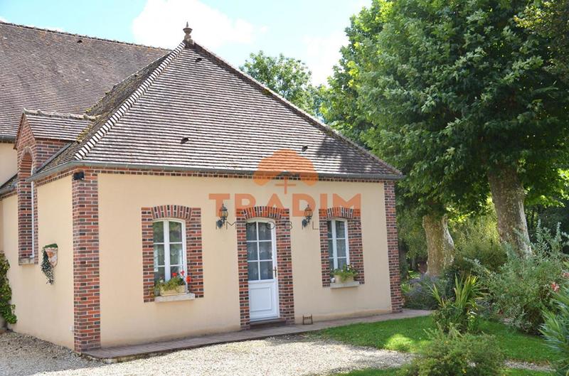 Maison - 530 m² - 19 pièces