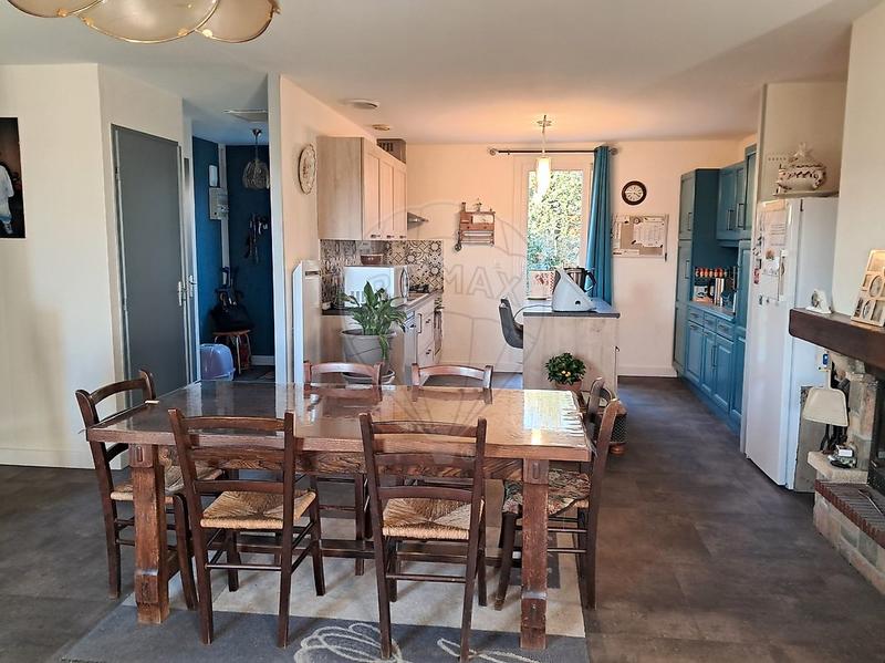 Maison - 110 m² - 6 pièces