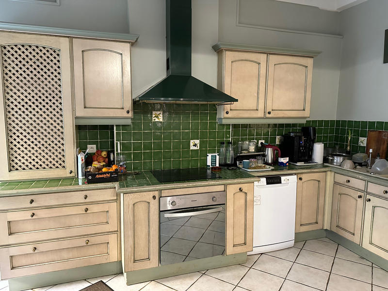 Maison de village - 380 m² - 15 pièces