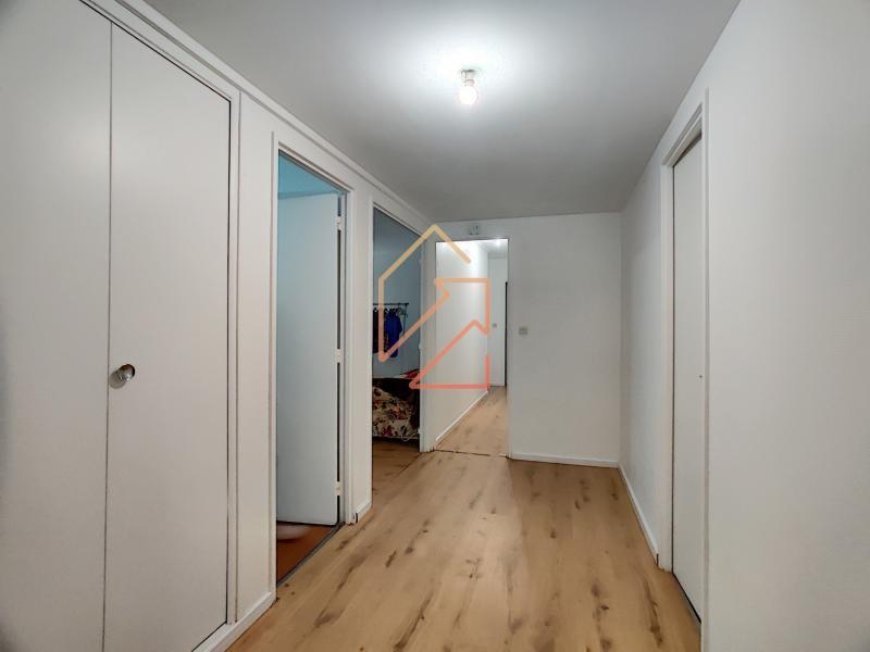 Appartement - 82 m² - 3 pièces