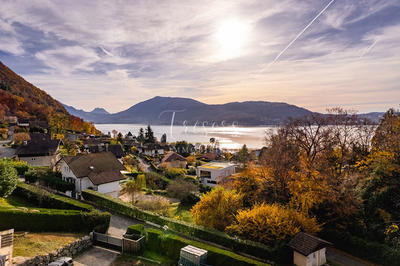 Villa - 235 m² - 8 pièces