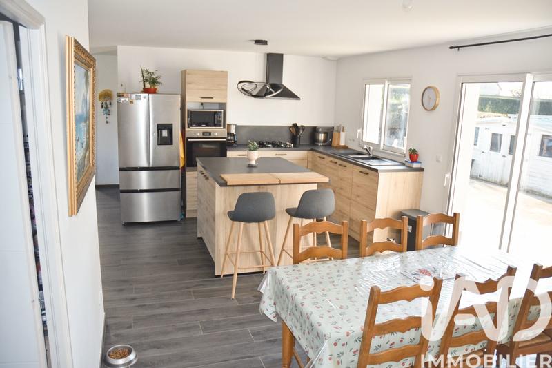 Maison - 103 m² - 4 pièces
