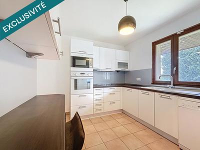 Maison - 133 m² - 8 pièces