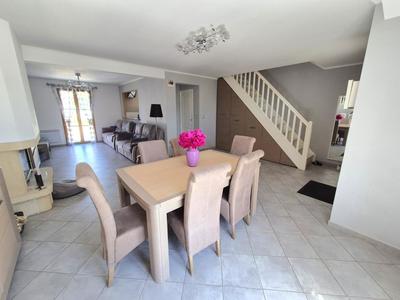 Maison - 123 m² - 5 pièces
