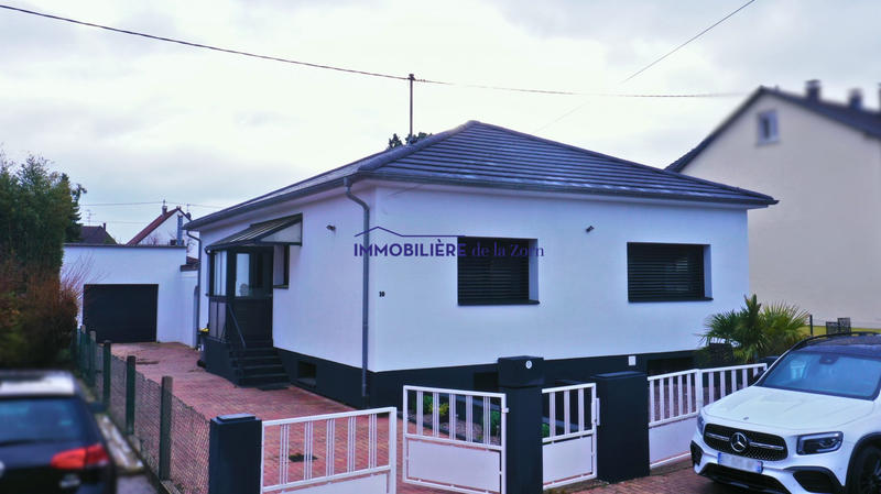 Maison - 93 m² - 4 pièces