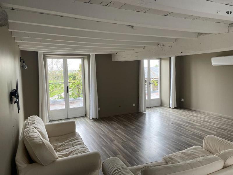 Maison - 240 m² - 7 pièces