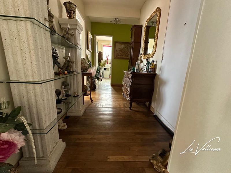 Appartement - 91 m² - 4 pièces