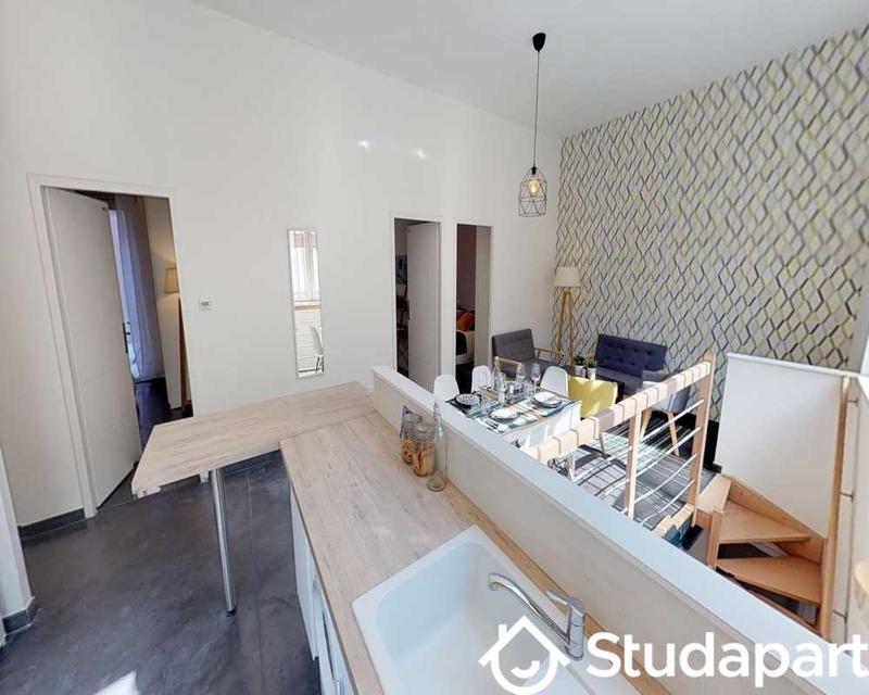 Chambre - 110 m² - 1 pièce