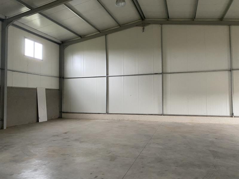 Local d'activité / Entrepôt - 391 m² - 3 pièces