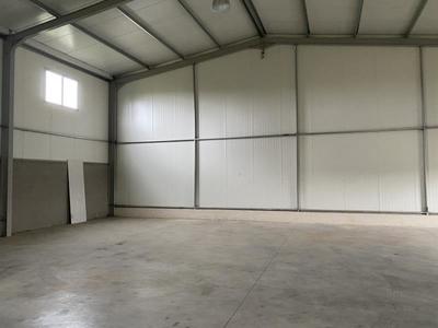 Local d'activité / Entrepôt - 391 m² - 3 pièces