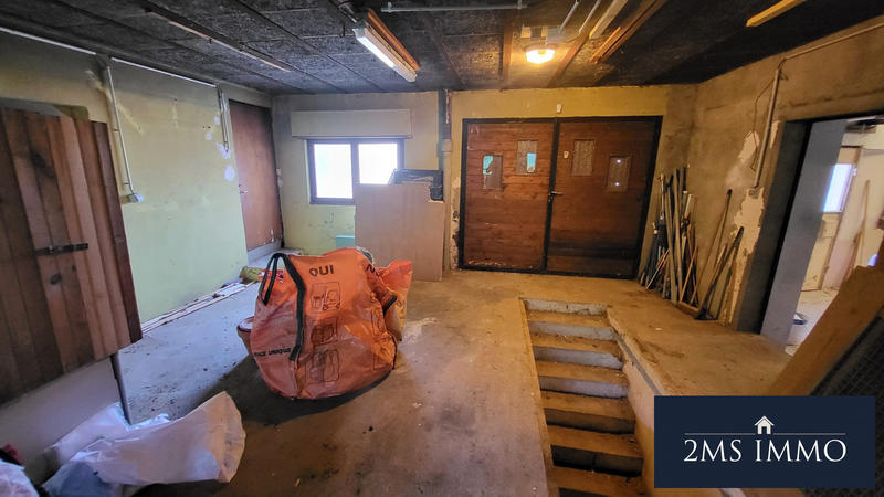 Immeuble - 200 m² - 9 pièces