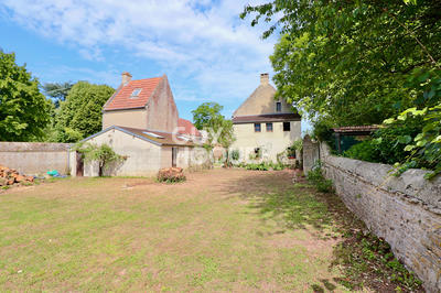 Maison - 236 m² - 10 pièces