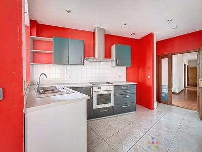 Appartement - 150 m² - 4 pièces