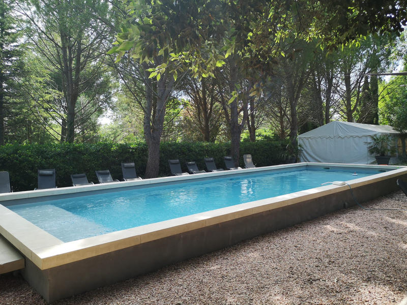 Mas - 500 m² - 16 pièces