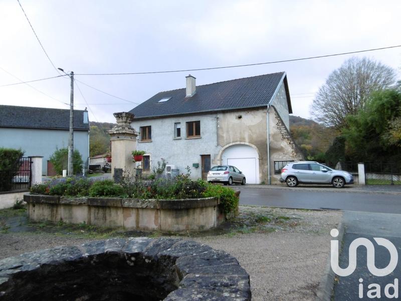 Maison - 233 m² - 12 pièces