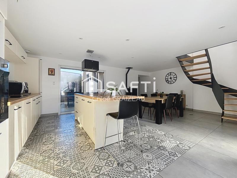 Maison - 117 m² - 5 pièces