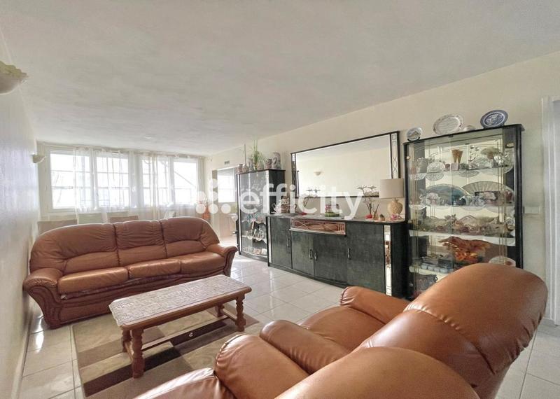 Appartement - 70 m² - 4 pièces