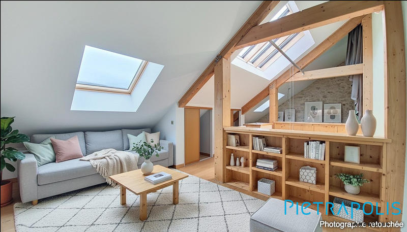 Maison - 255 m² - 5 pièces