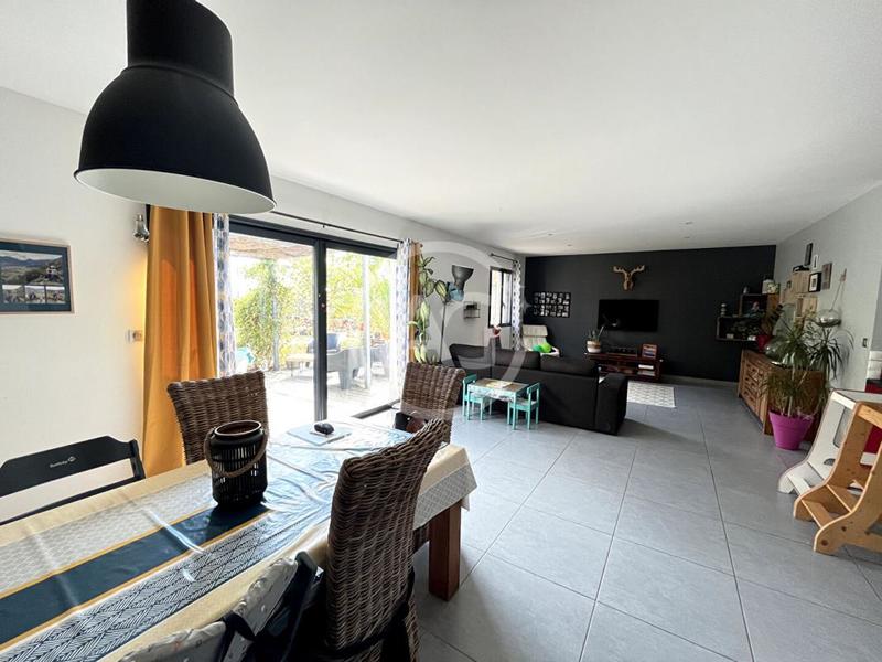 Maison - 128 m² - 4 pièces