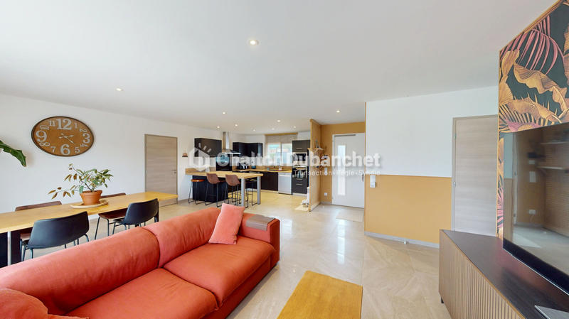 Maison - 117 m² - 5 pièces