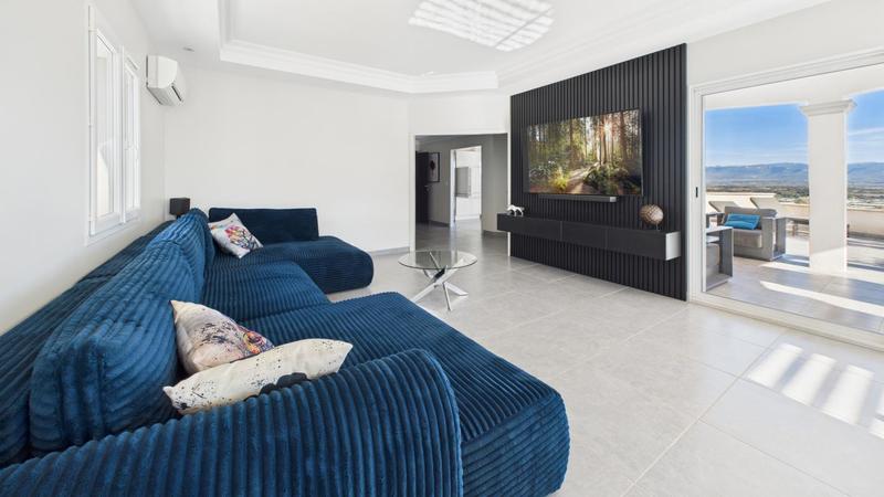 Pavillon - 177 m² - 7 pièces