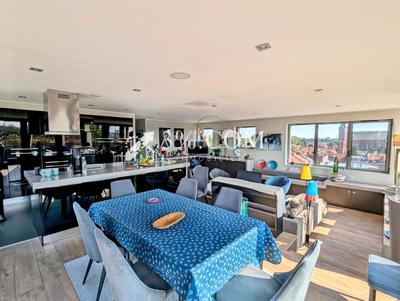 Penthouse - 138 m² - 4 pièces