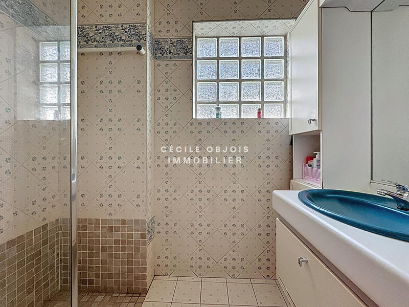 Maison - 144 m² - 7 pièces